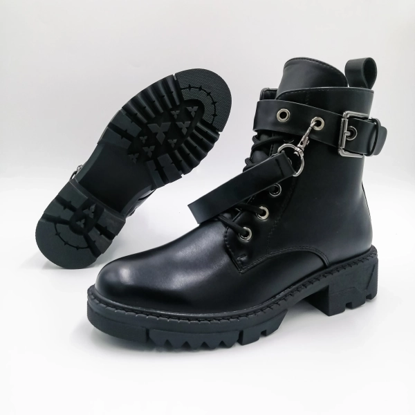Bottines À Lacets Avec Bride À Boucle